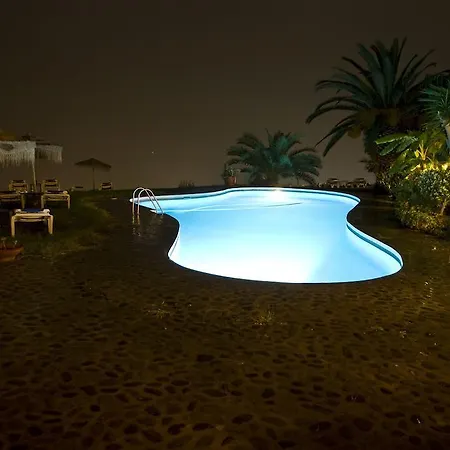 Cortijo La Luna Konukevi *